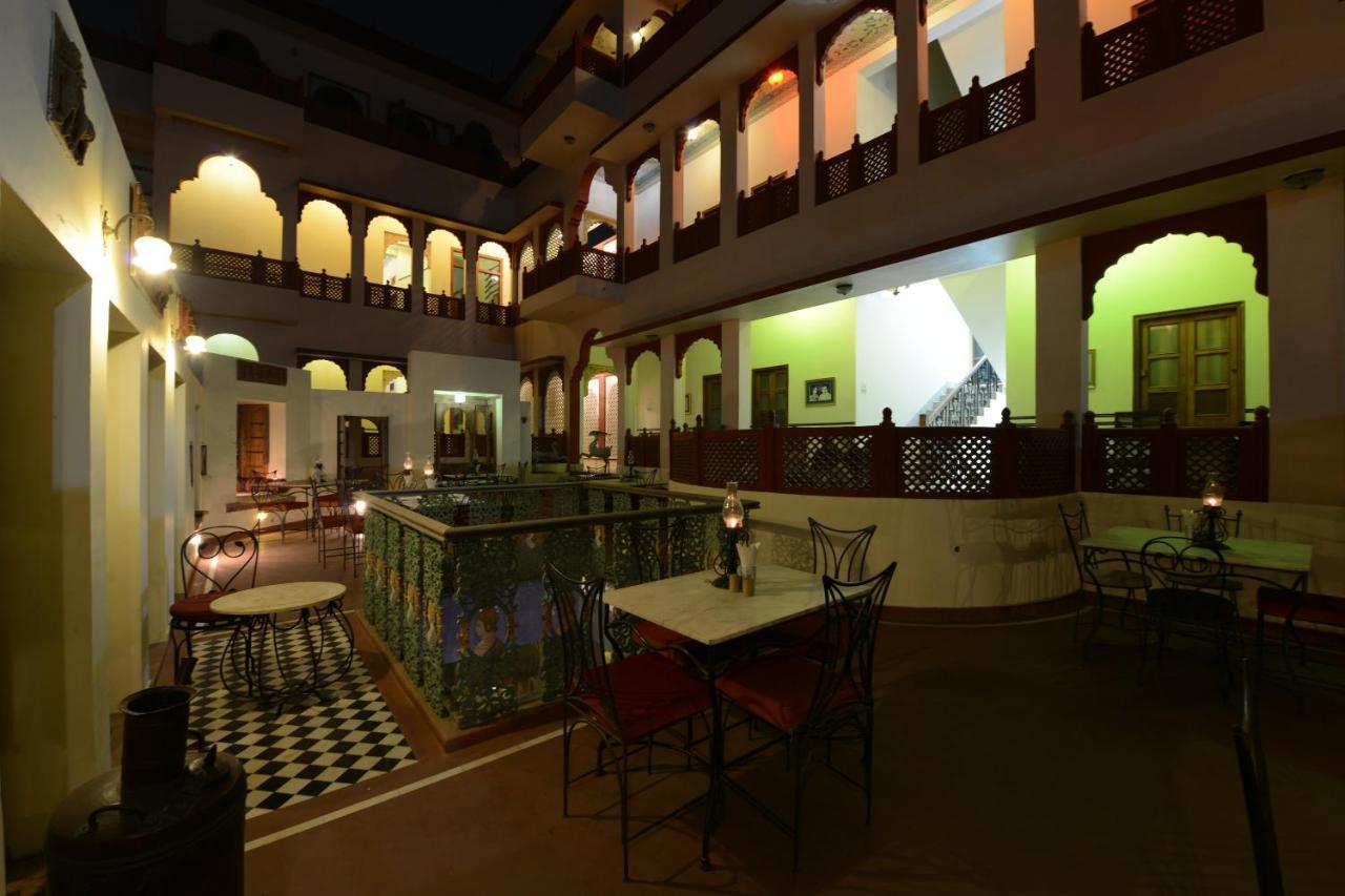Hotel Harasar Haveli Bikaner Bagian luar foto