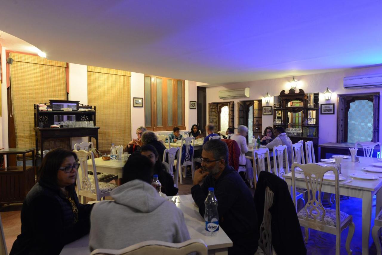 Hotel Harasar Haveli Bikaner Bagian luar foto