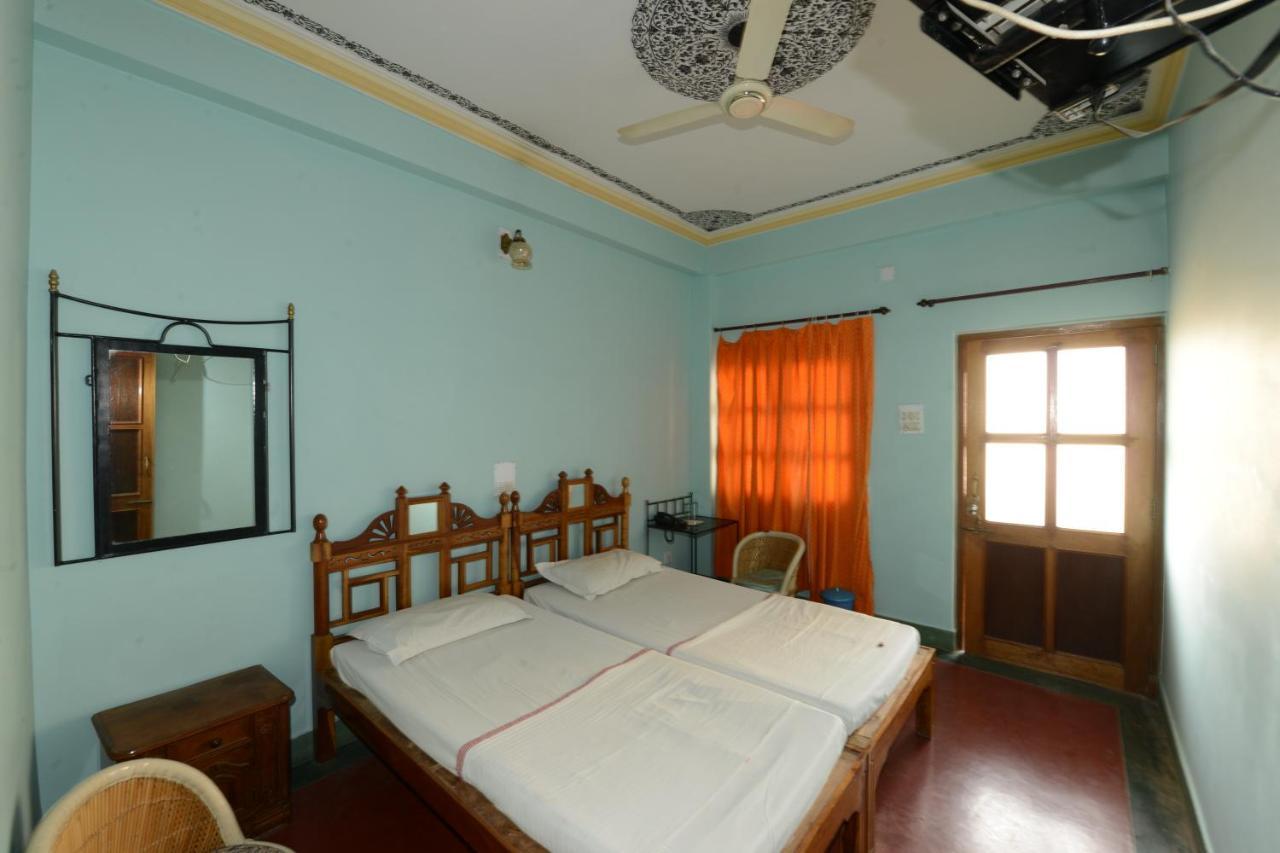 Hotel Harasar Haveli Bikaner Bagian luar foto